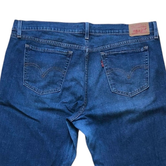 Levi’s 415 Relaxed Bootcut Size 32 Women’s Jeans - Picture 9 of 16